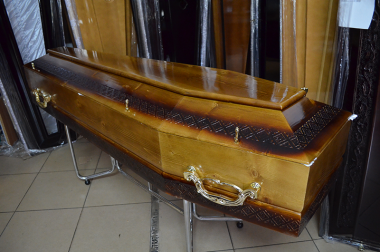 Sicriu Lemn de Brad Mediu PF14