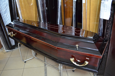 Sicriu Lemn de Brad Mediu PF17